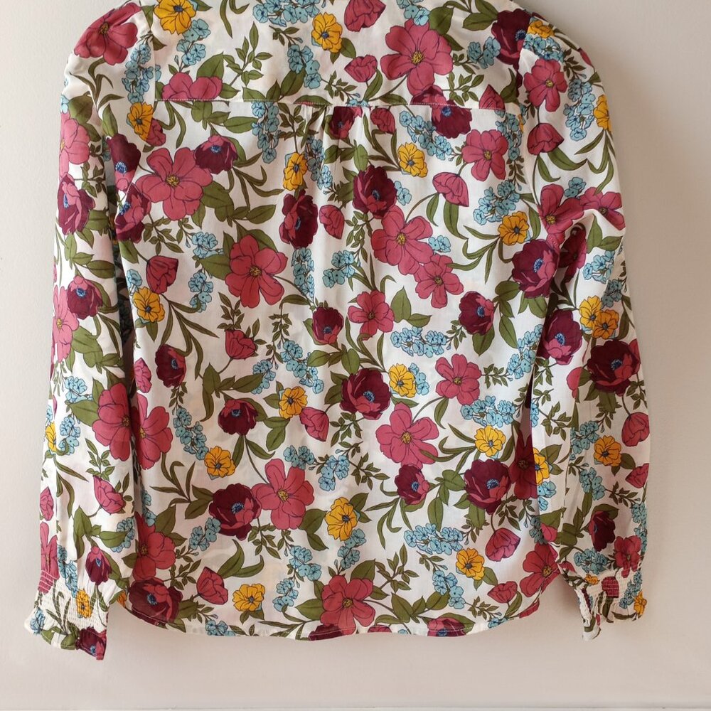 'Talbots' Floral Blouse S/P EUC - Picture 10 of 15